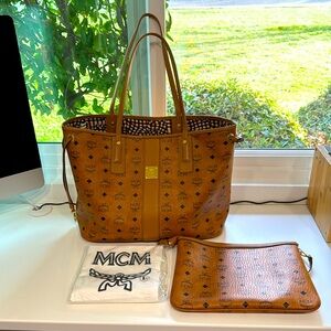 MCM Medium Liz Shopper